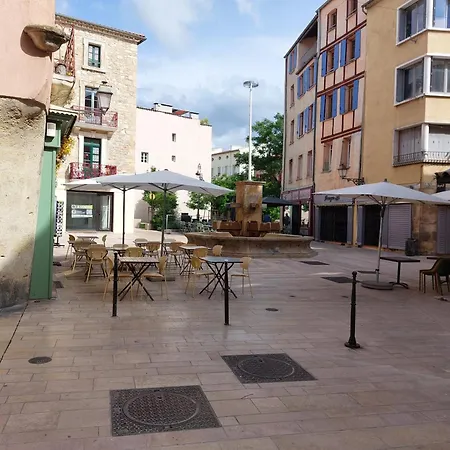 Centre Historique Spacieux T2 Confort & Calme Narbona